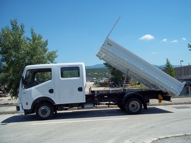 Trostrani kiper TK 35 za Renault Trucks – Trss Commerce